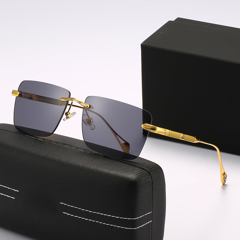 Women's fashionable square sunglasses with luxurious metal accents Stornfield