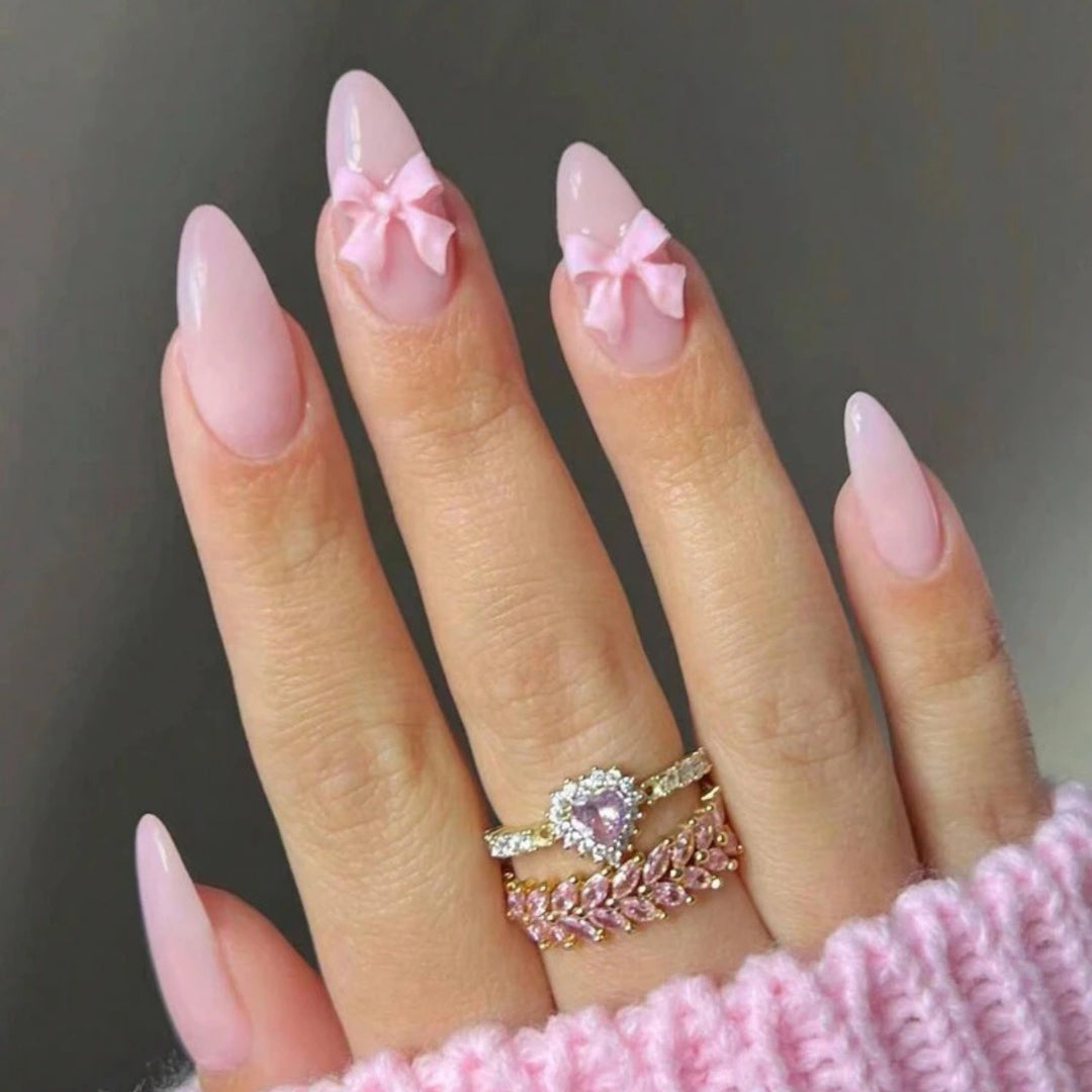 Artificial nails with elegant bow accents Stornfield