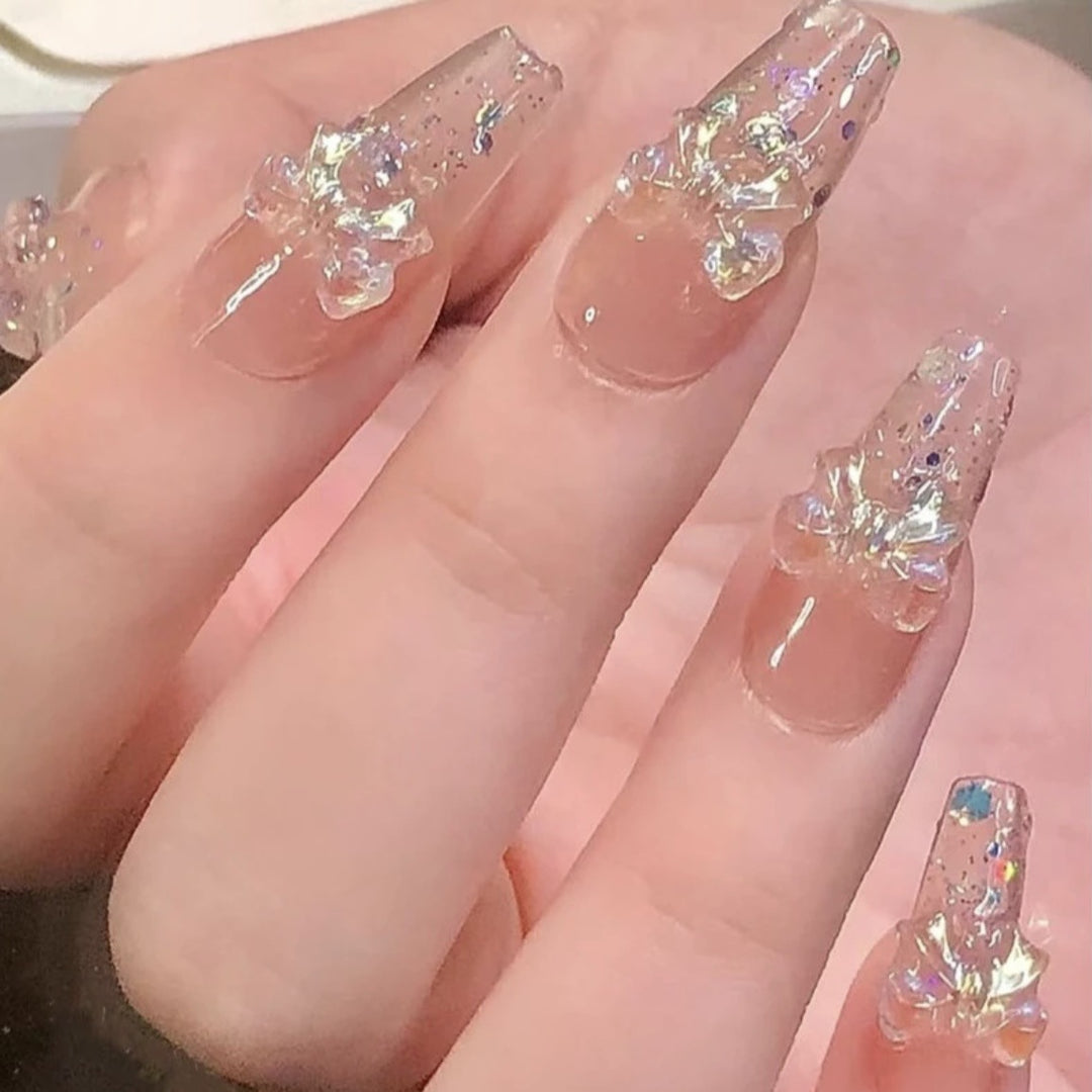 Elegant and Shiny Nail Art Stornfield