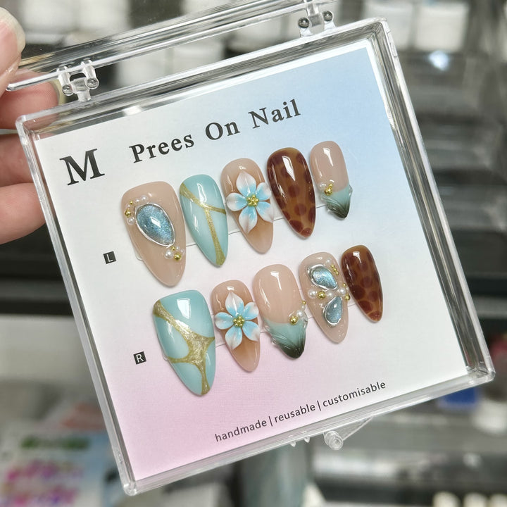Customizable Handmade Press-On Nail Set  1791773862