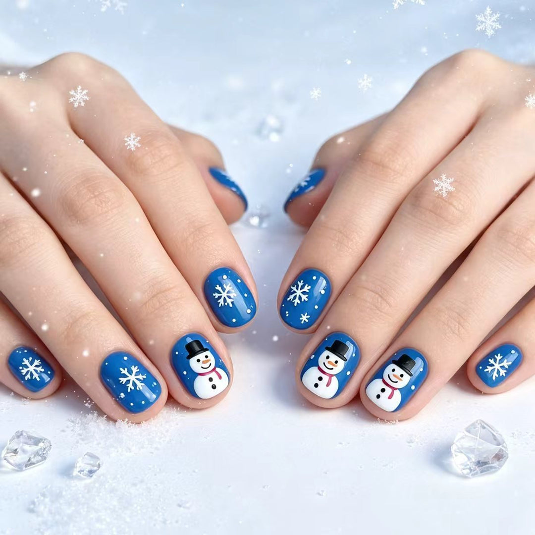 Artificial nails with festive snowman design Stornfield