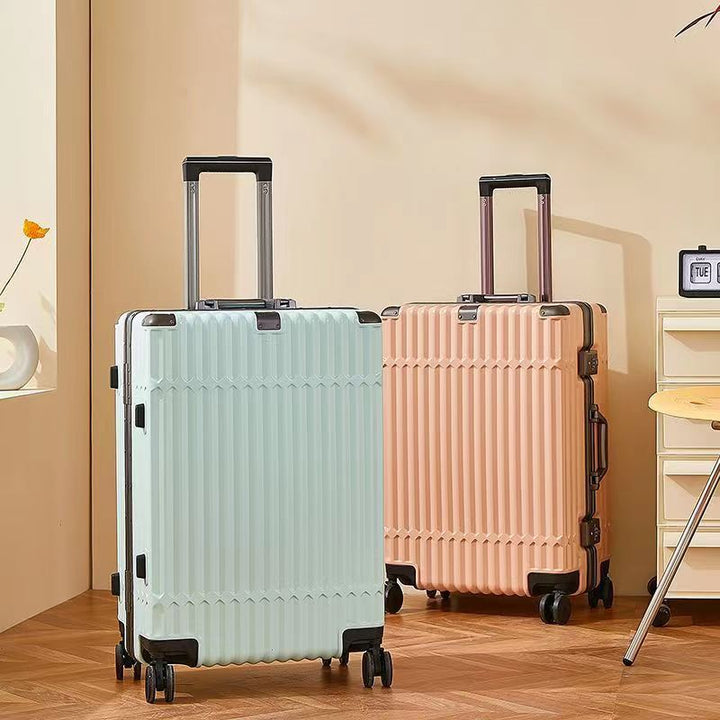 Durable Hardshell Travel Luggage Stornfield