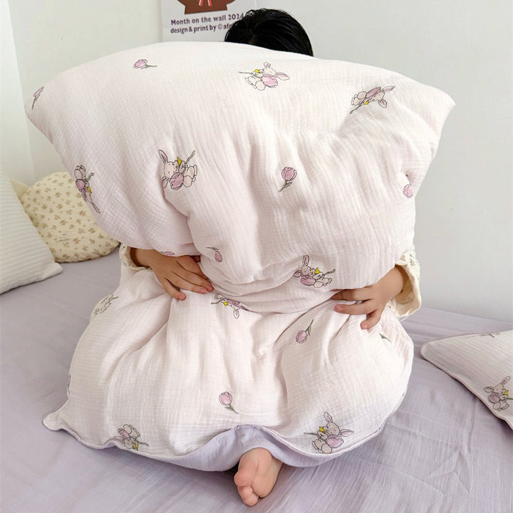 Children's Muslin Comforter Set with Cute Bear Print