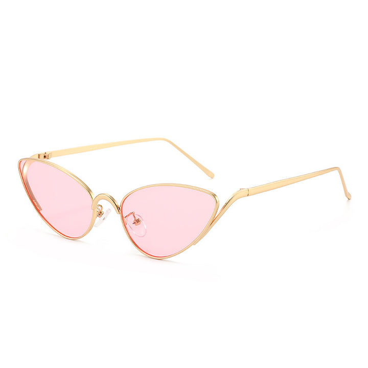 Stylish Cat-Eye Sunglasses with Lightweight Frame Stornfield