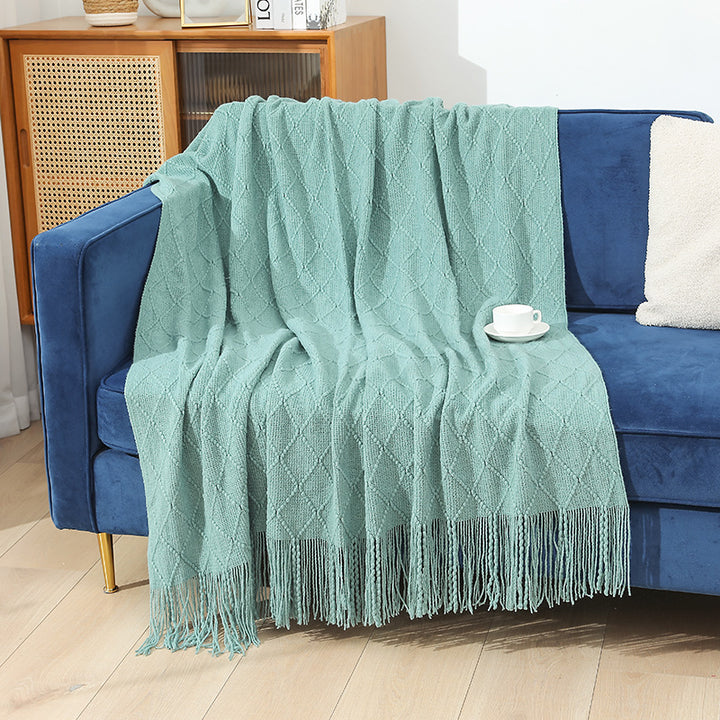 Women High-quality and stylish fleece blanket with modern textured pattern Stornfield