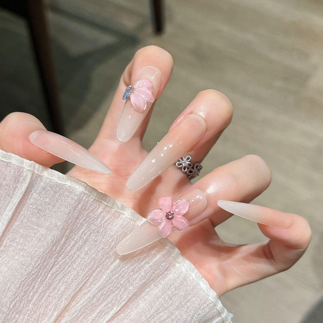 Floral-Design Press-On Nail Extensions Stornfield