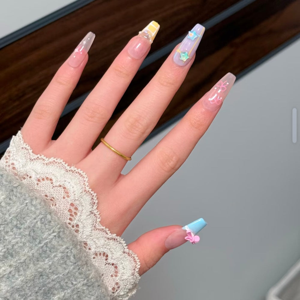 Artificial nails with Playful Design Stornfield