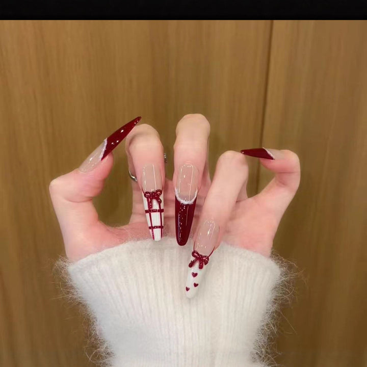 Elegant Holiday-Themed Press-On Nails