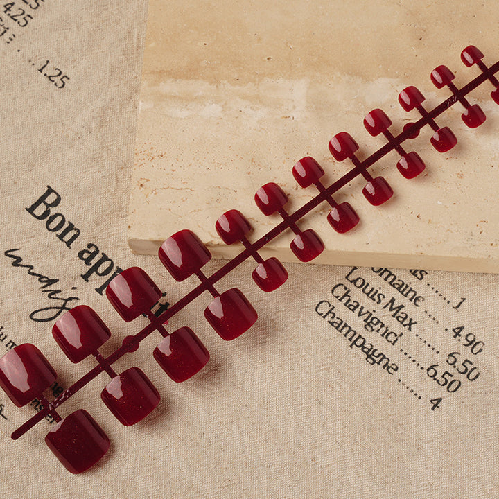 Stylish Glossy Press-On Nail Set Stornfield