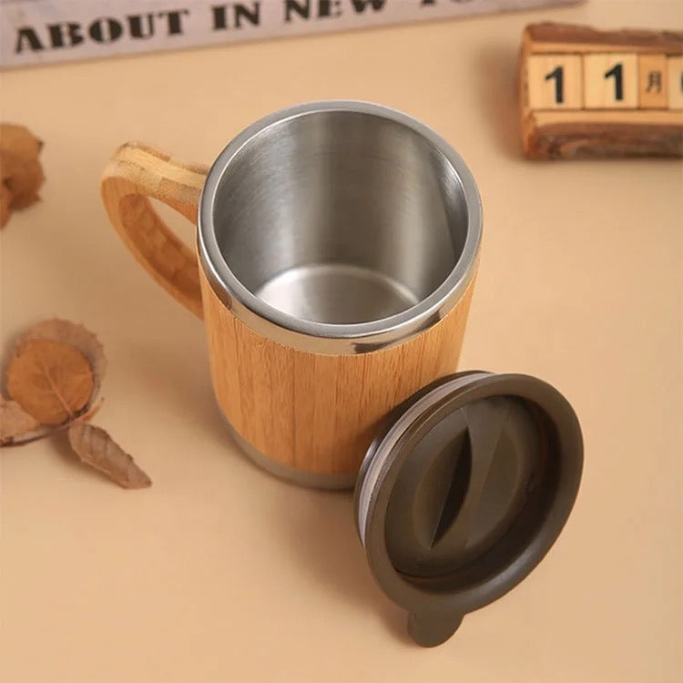 Women sustainable insulated coffee mug with wooden handle Stornfield