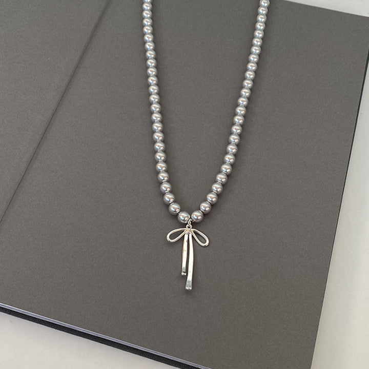 Delicate pearl necklace Stornfield
