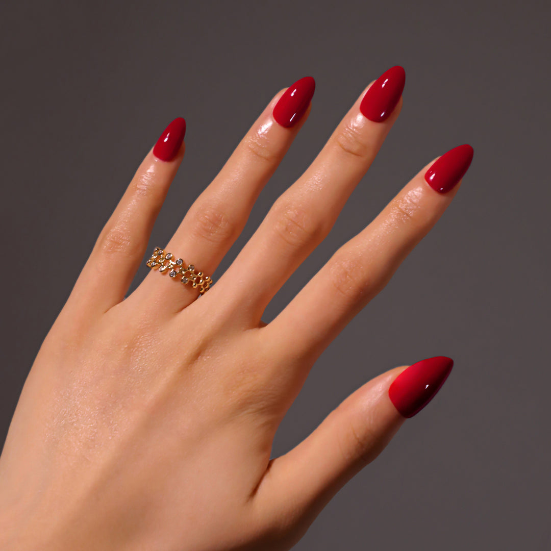 Beautiful Press-On Nails in elegant design Stornfield
