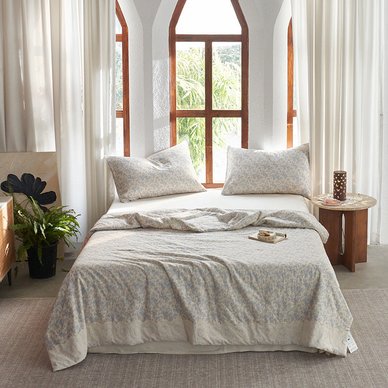 Ladies elegant bedspread with delicate floral pattern Stornfield