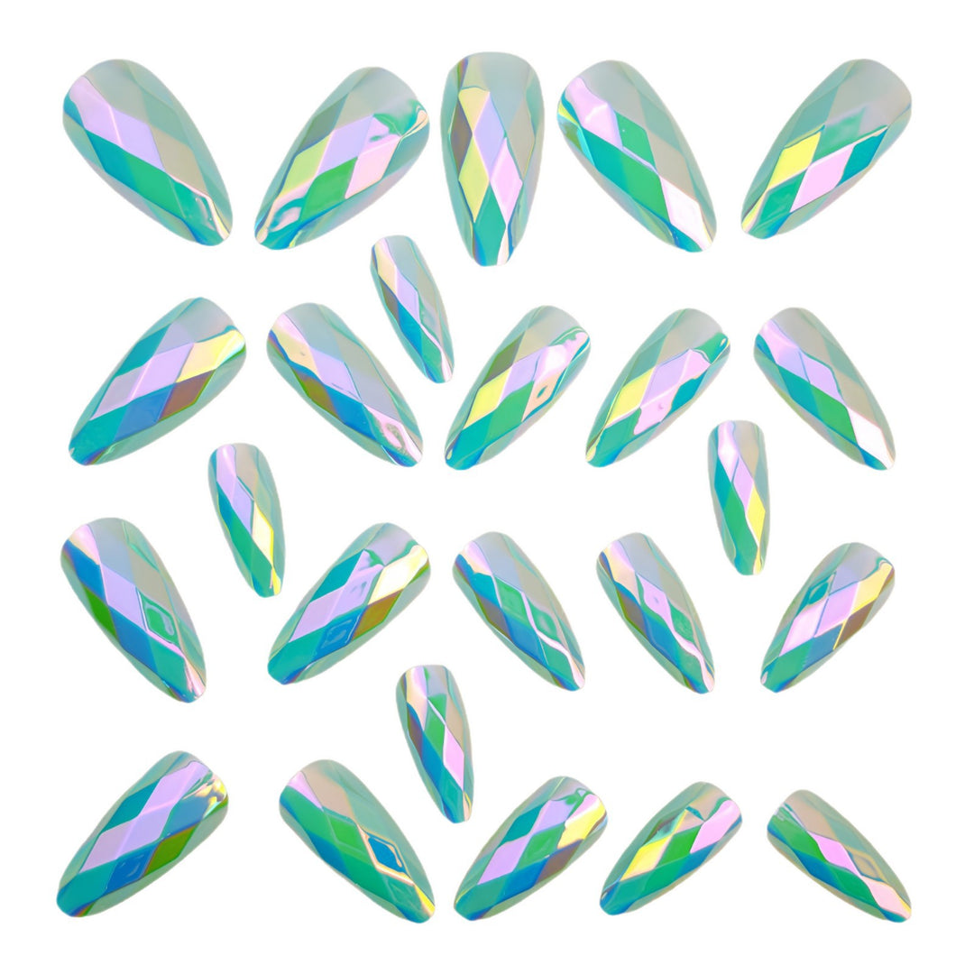 Art nails with faceted glitter design Stornfield