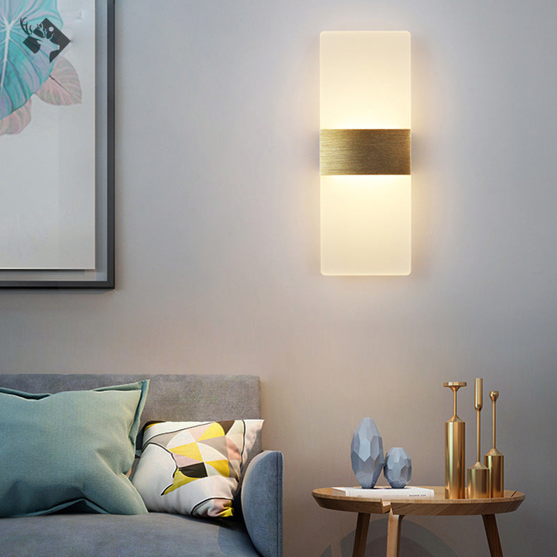 Solar-Powered Outdoor Step Lighting Fixture