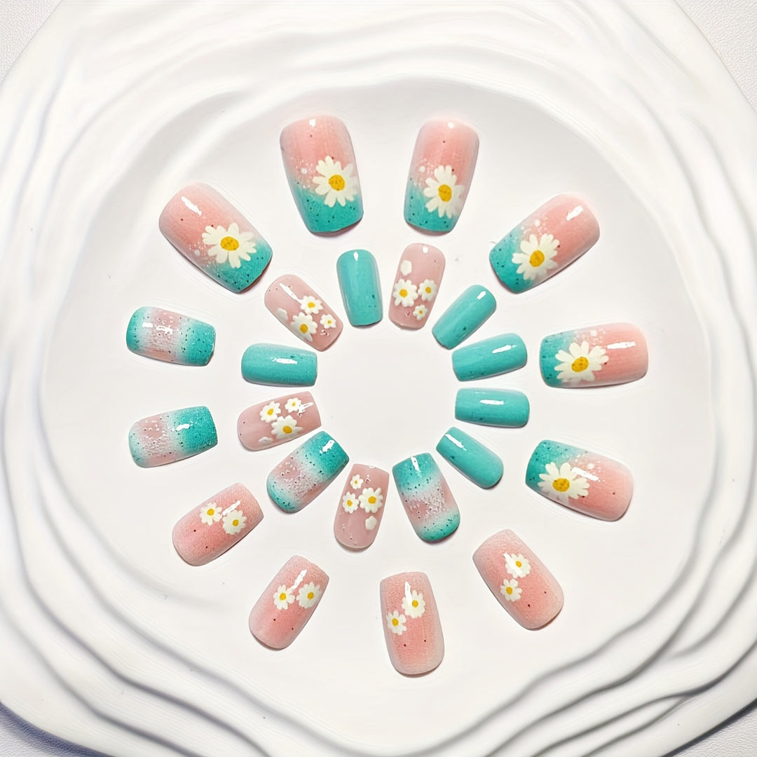 Artificial nails with summery flower designs Stornfield