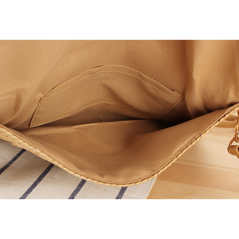 Fashionable Shoulder Bag Made of Braided Straw Stornfield