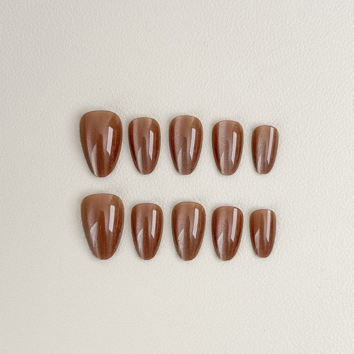 Luxurious artificial nails with shiny finish Stornfield