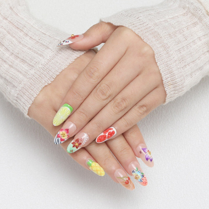 Flower Motif Artificial Nails Stornfield