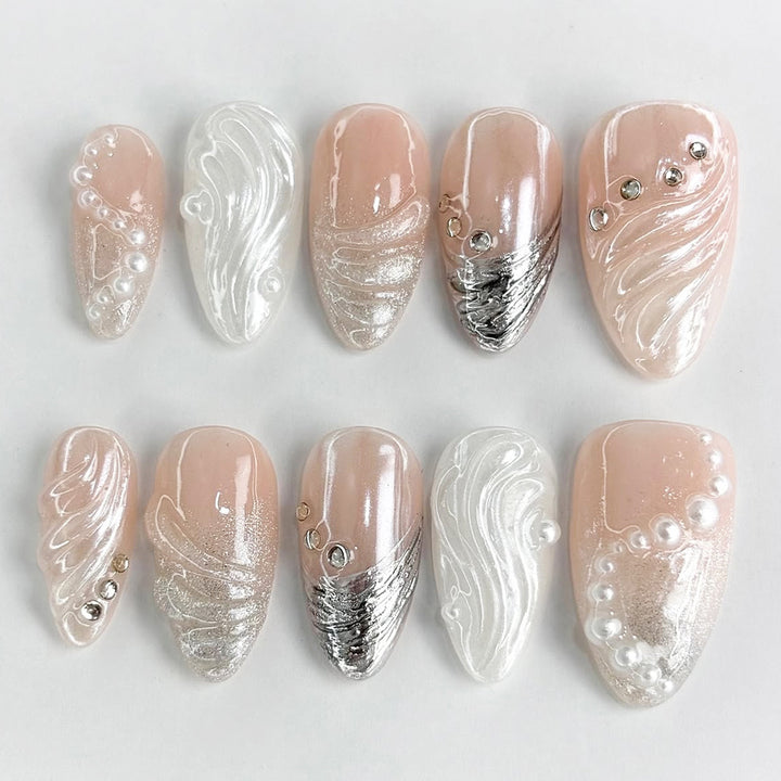 Elegant Rhinestone Artificial Nails Stornfield