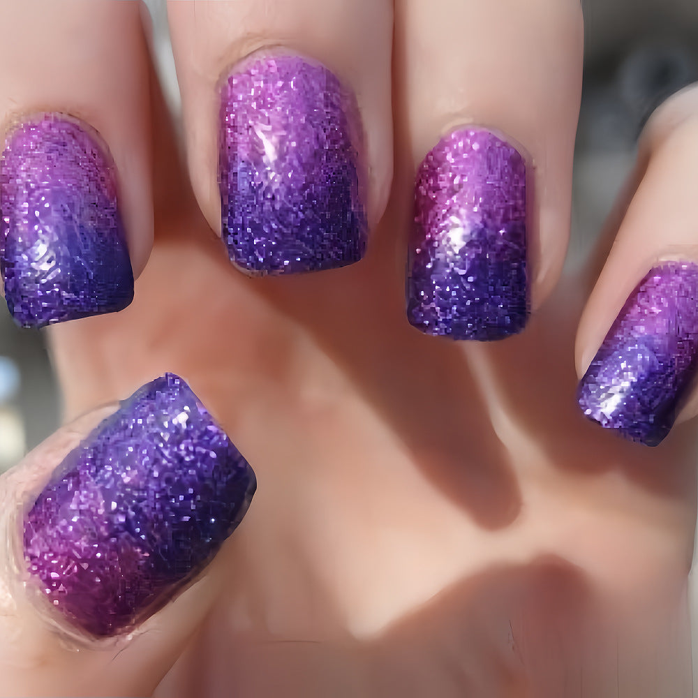 Glittering artificial nails with gradient Stornfield