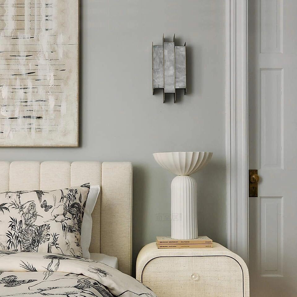 Artistic Wall Light Fixture