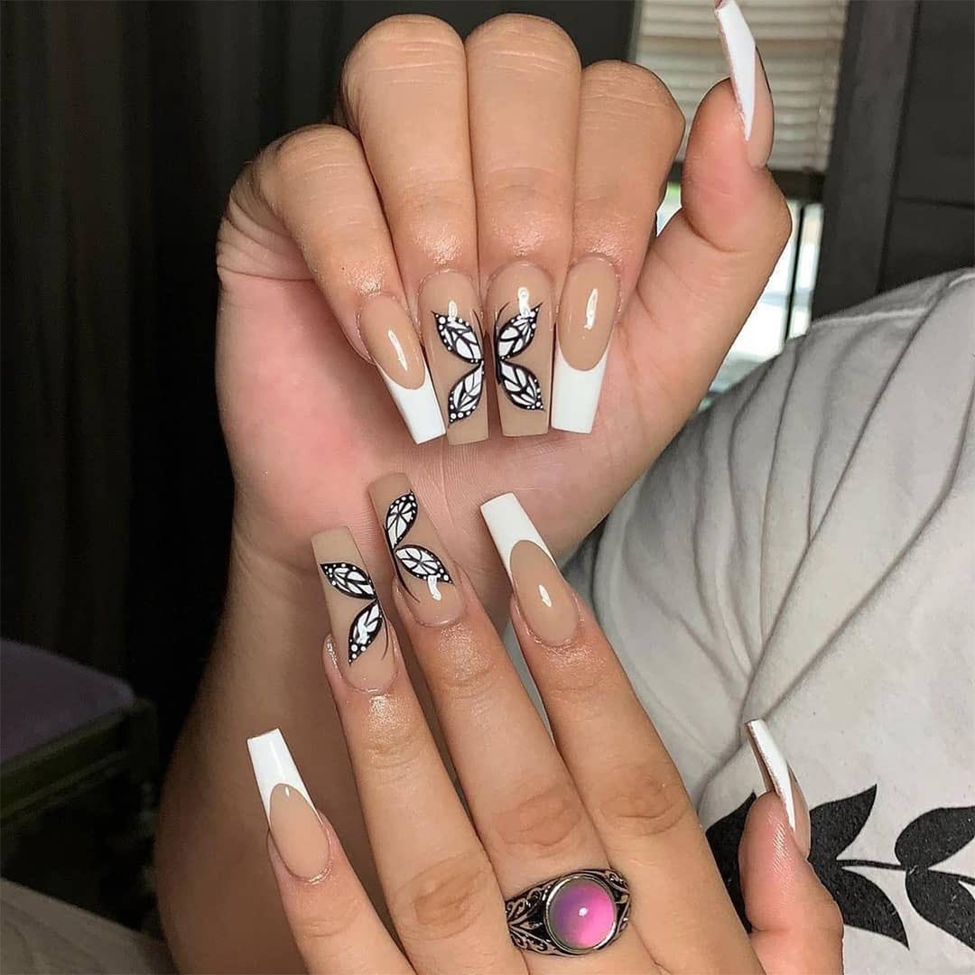 Artful Nail Extensions with Marbled Leaves Stornfield