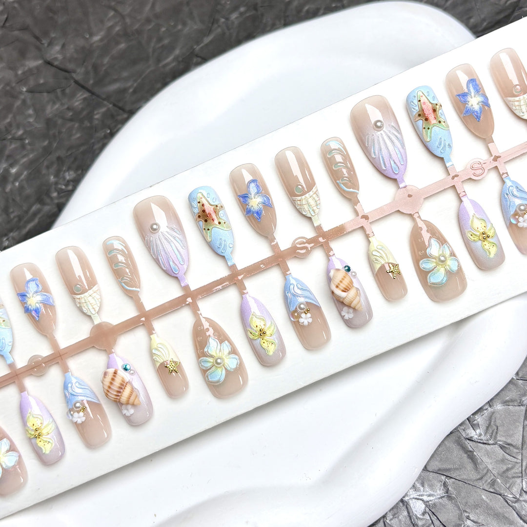 Artistic Decorative Press-On Nail Set 1790745755