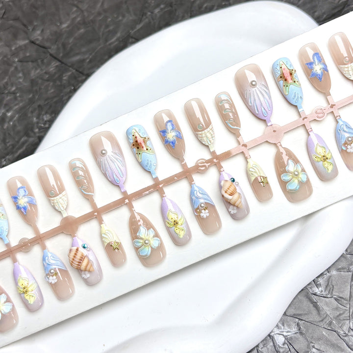 Artistic Decorative Press-On Nail Set 1790745755