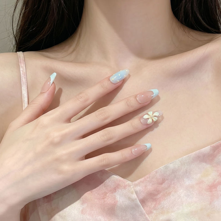 Elegant Press-On Nail Art Set with Floral and Ombre Design Stornfield
