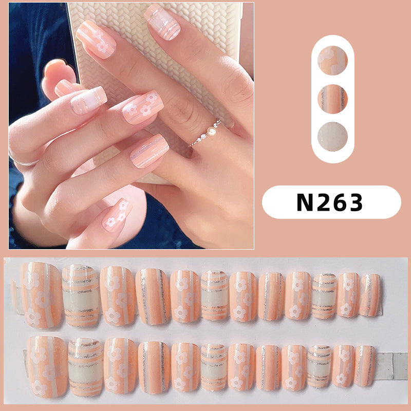 Abstract Floral Press-On Nail Set