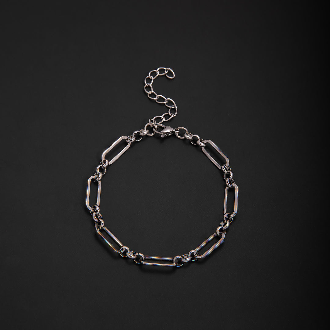 Elegant Geometric Link Bracelet Stornfield