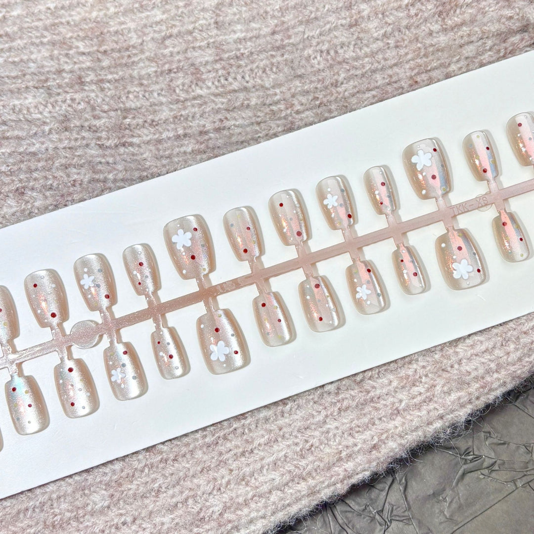 Floral Accent Press-On Nail Set