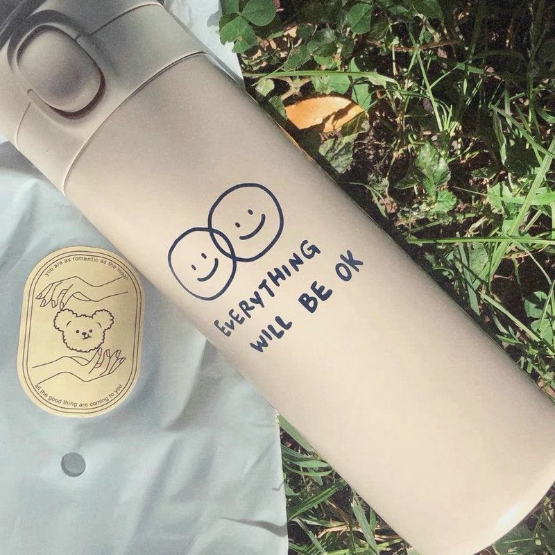 Women's insulated drinking bottle with innovative safety closure and cheerful Stornfield motif