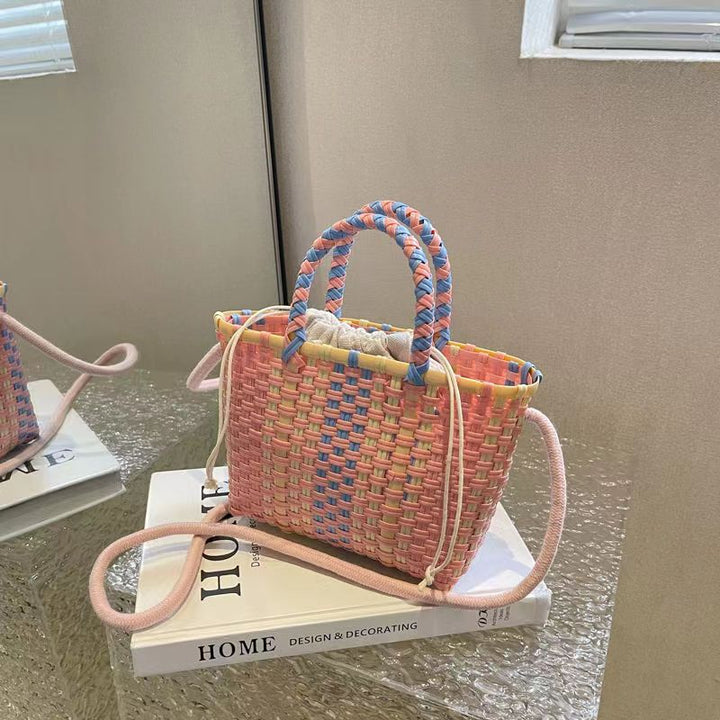 Playful handbag made of braided materials Stornfield