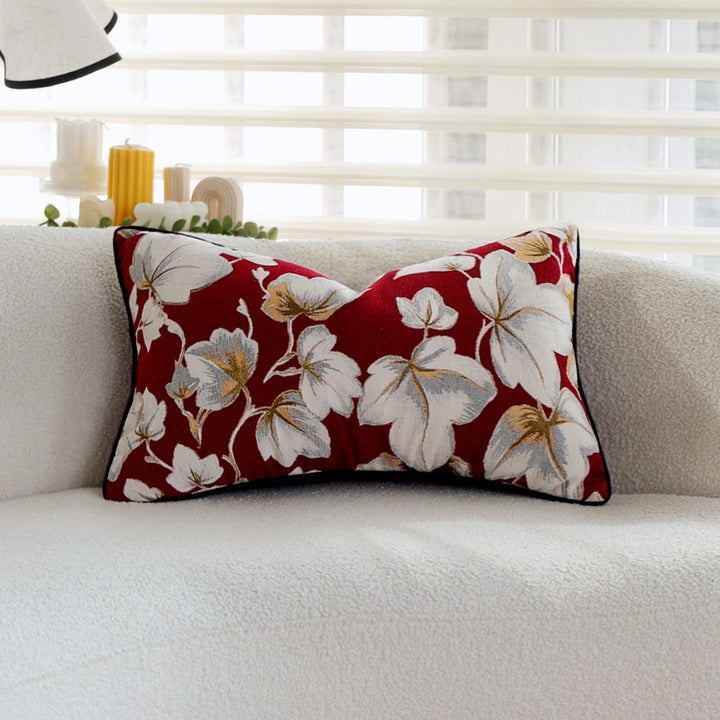 Decorative pillow with floral design