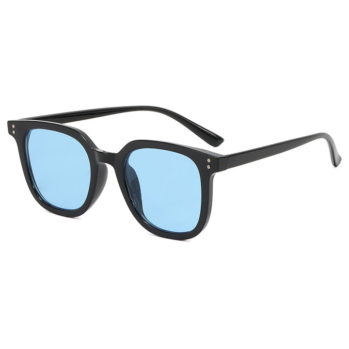Ladies square designer glasses with thick frame and elegant profile Stornfield