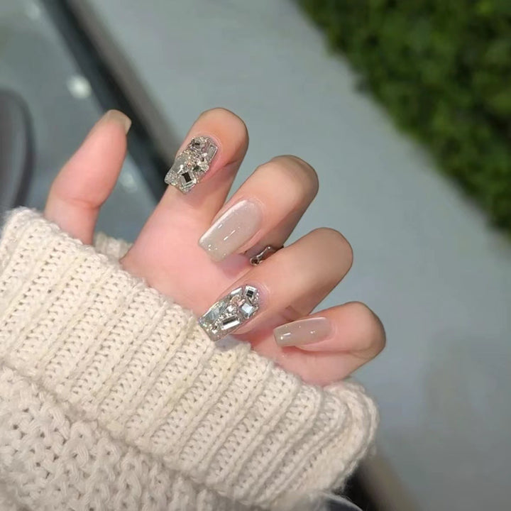 Decorative Crystal-Embellished Press-On Nail Set