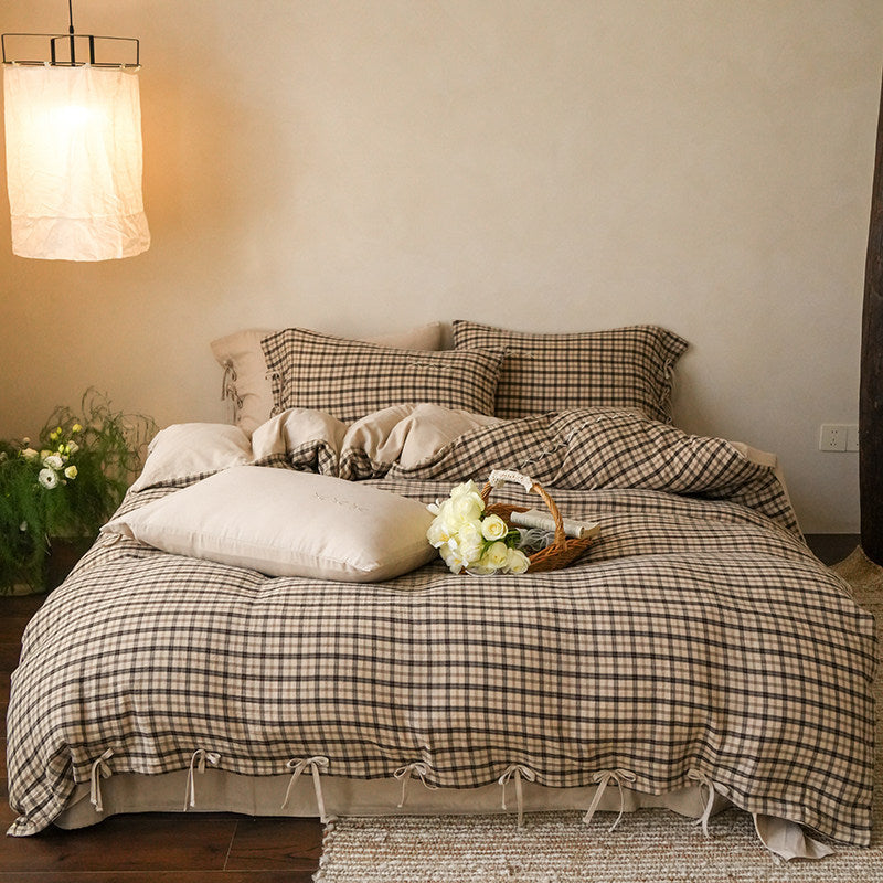 Plaid Cotton-Linen Duvet Cover Set with Tie-Closures and Pillow Shams