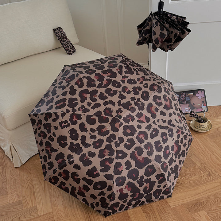 Women's Foldable Umbrella in Modern Leopard Pattern Stornfield