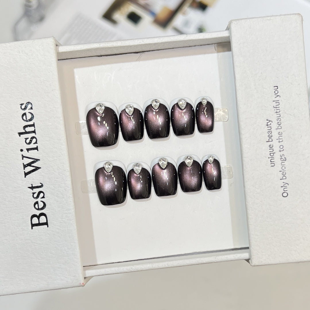 Elegant Gel Press-On Nail Set with Rhinestone Details Stornfield