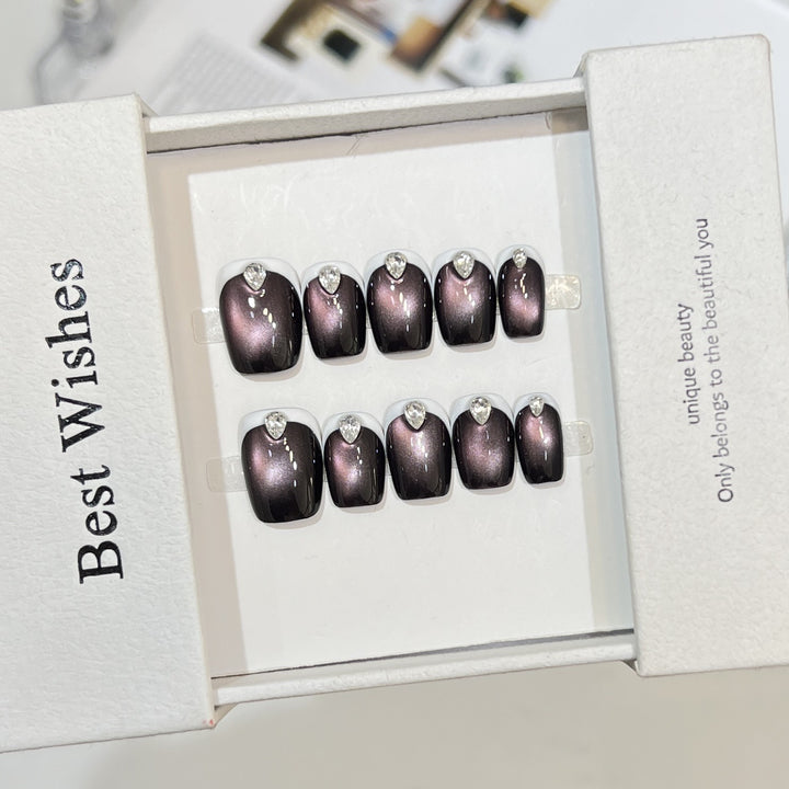 Elegant Gel Press-On Nail Set with Rhinestone Details Stornfield