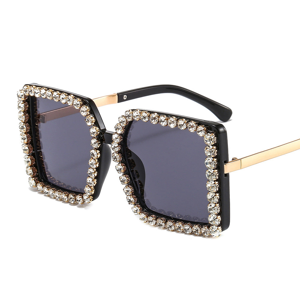 Ladies glamorous sunglasses with square frame Stornfield