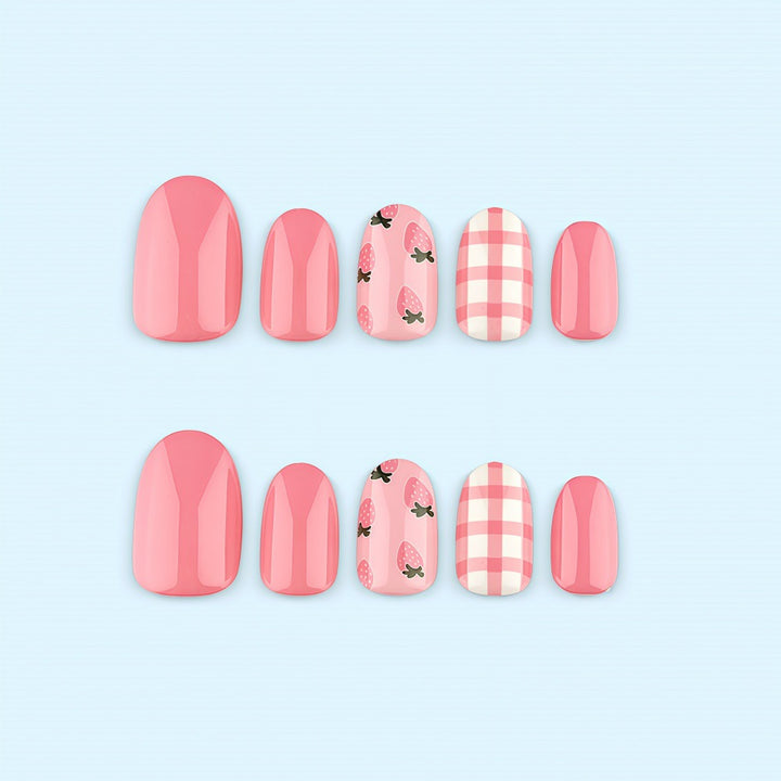 Artificial nails in fresh strawberry design Stornfield