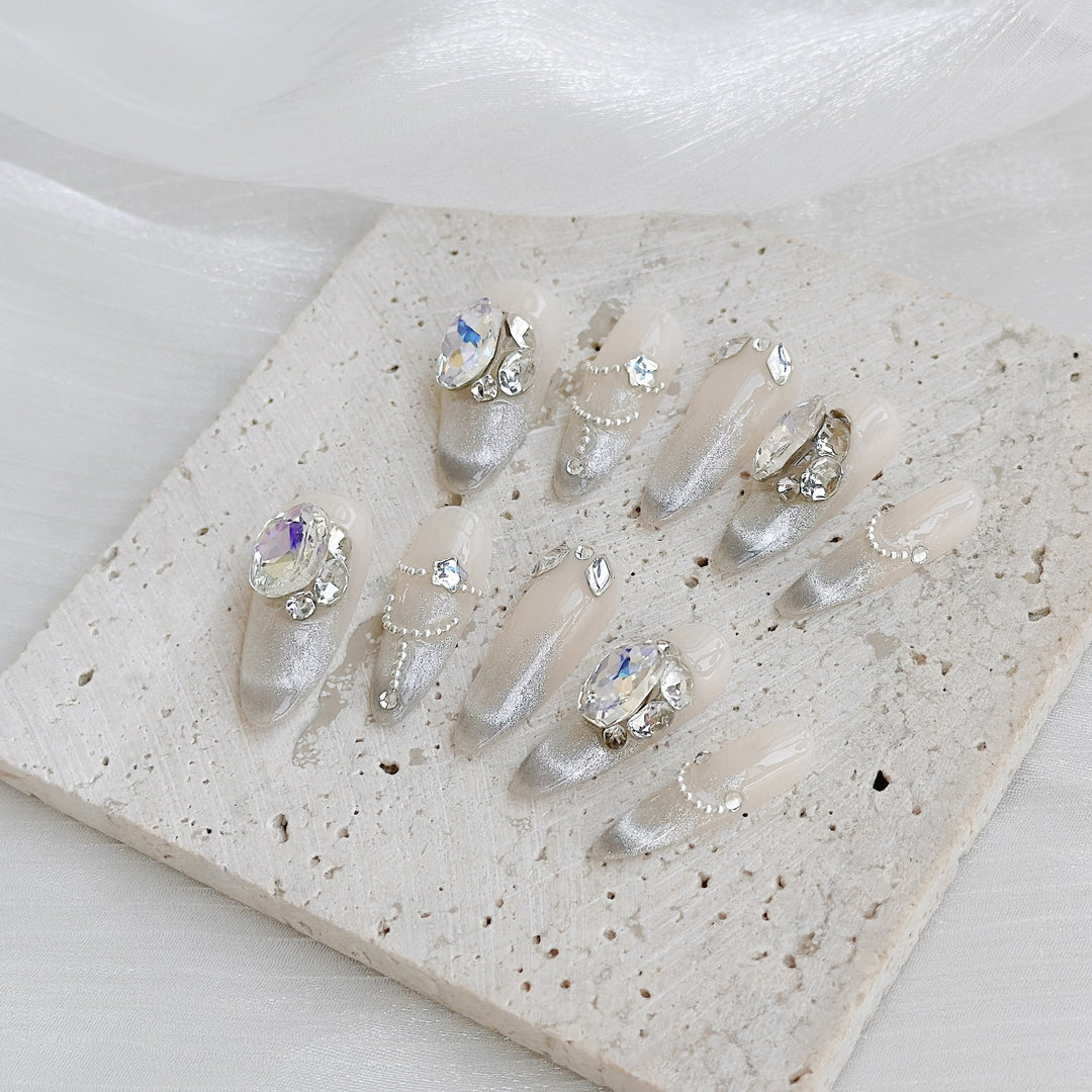 Decorative Nail Art Set with Rhinestone and Metallic Accents