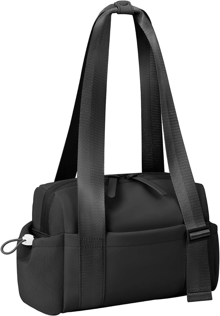 Stylish sports bag with adjustable shoulder straps Stornfield