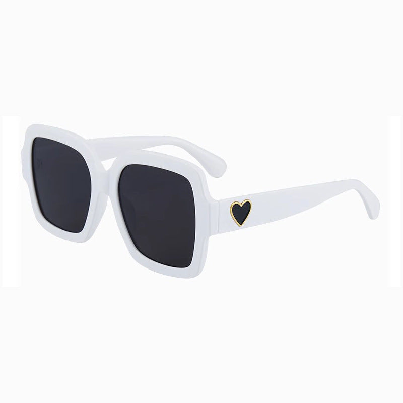 Women's fashionable sunglasses with exclusive heart detail Stornfield