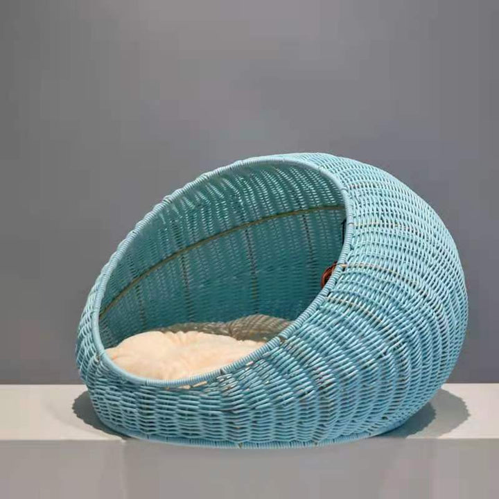 Cozy cat bed made of woven natural material Stornfield