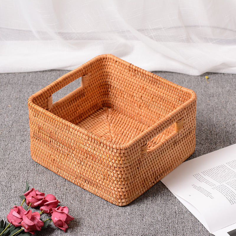 Women rectangular storage basket made of natural material Stornfield