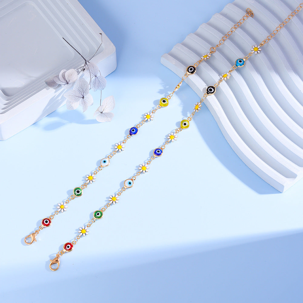 Charming Daisy and Evil Eye Bracelet Stornfield